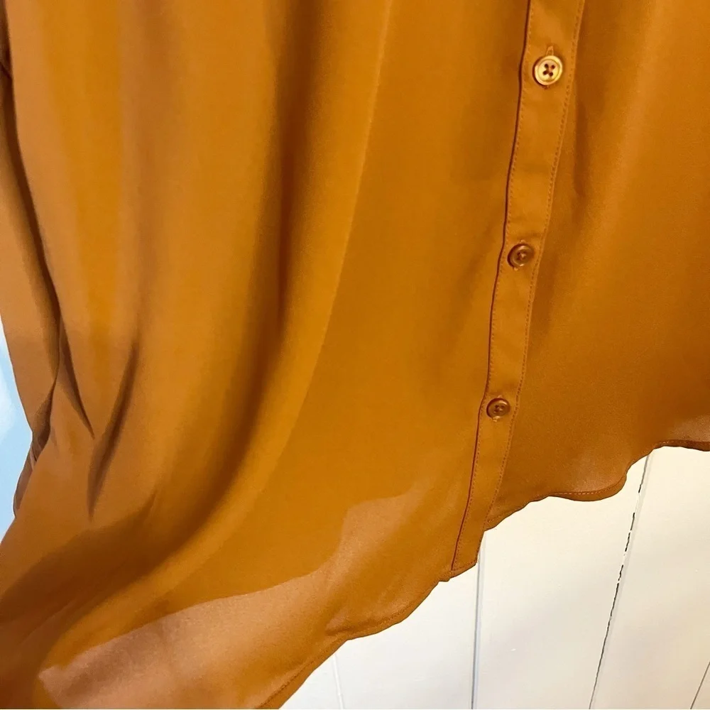 Maurices Rust/Brown Button Down Top. Size XXL. NWT. - Picture 4 of 7